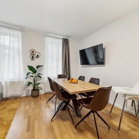 Modernes City-apartment Am Park